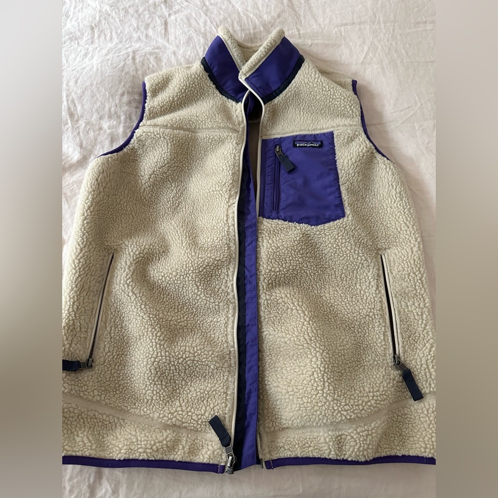 Patagonia Cream and Purple Fleece Vest